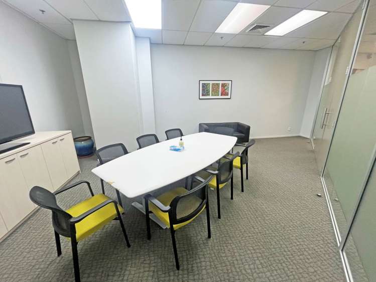 2 Osterley Way Manukau_8