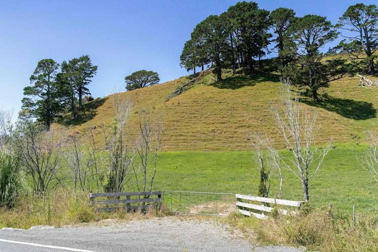 273 Wentworth Valley Road Whangamatā_17