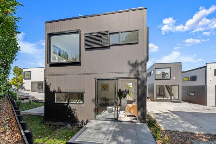 Lots 1,7&8/10 Hutchinsons Road Bucklands Beach_12