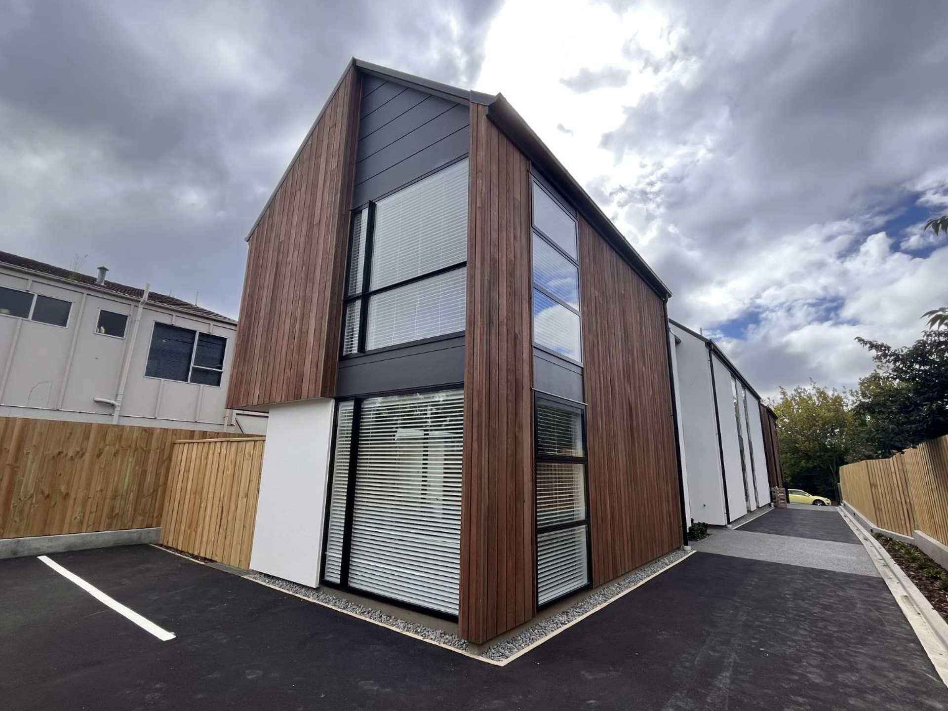 4/10 Hurley Street Christchurch Central_0