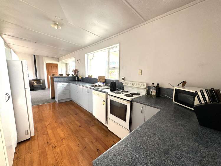 290 Newhaven Road Owaka_22