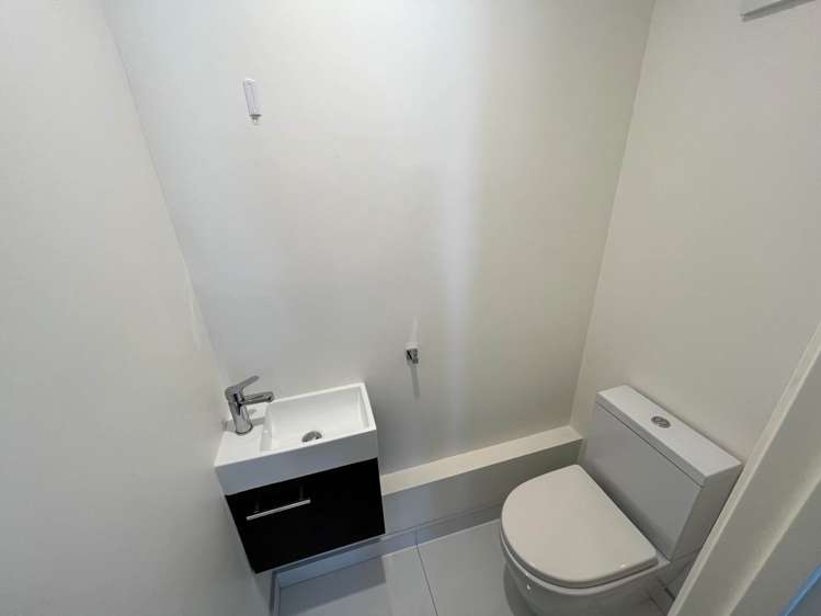 5B Arkley Avenue Farm Cove_15