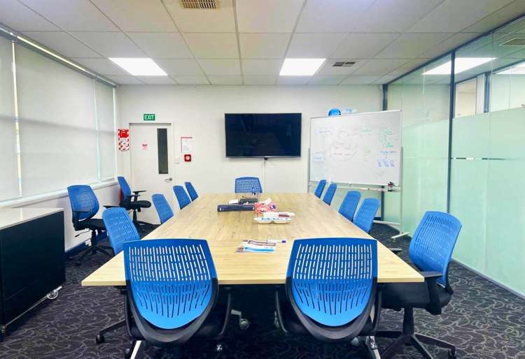 61 Saint Lukes Road Mt Albert_1