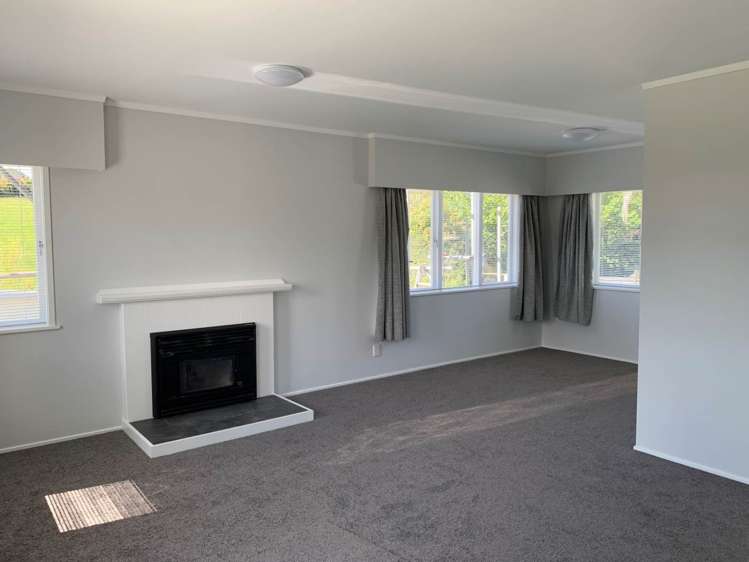 32 Okura River Road Okura_5