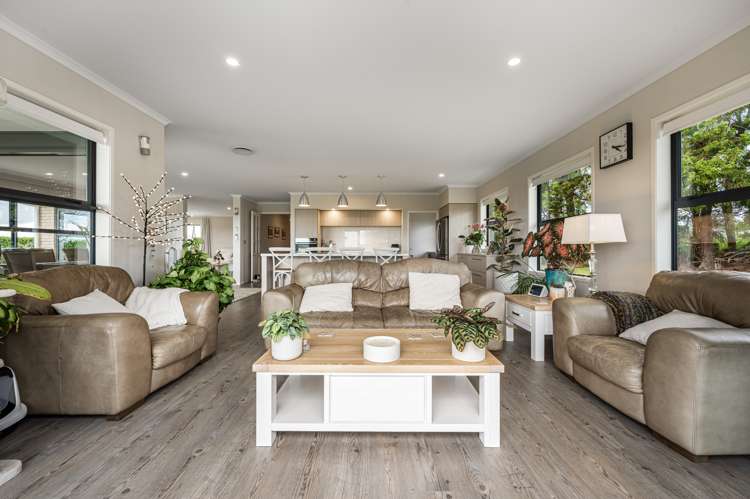 1541 Waiuku Road Waiuku_19