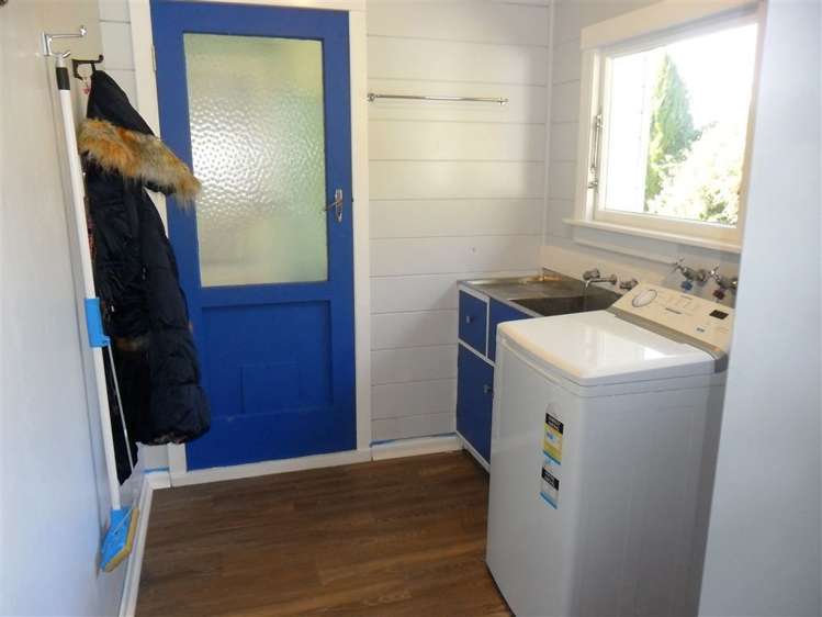 12 Dixon Way Taihape and Surrounds_24