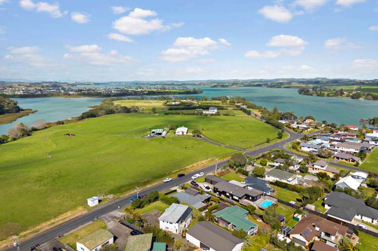 76A Wharf Road Clarks Beach_37