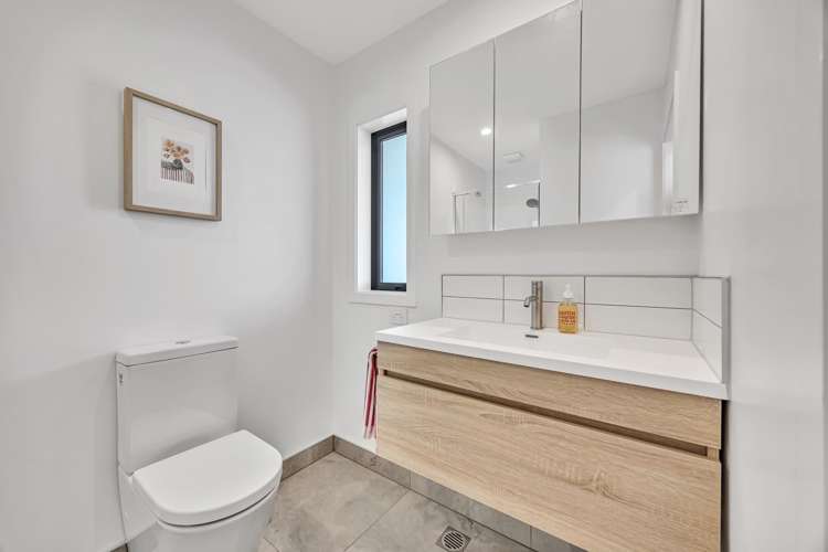 1 Oteha Valley Road Northcross_18