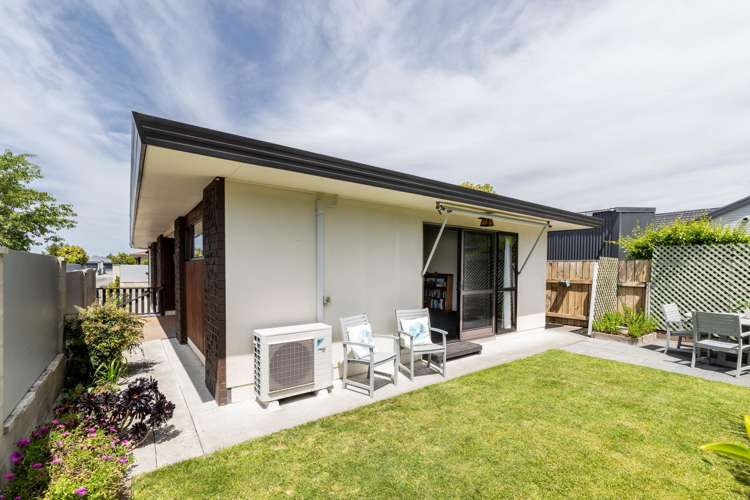 2/5 Forward Street Greenmeadows_14