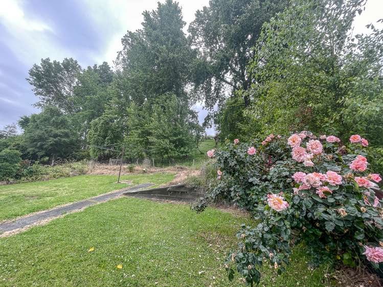 64 Goldfinch Street Taihape and Surrounds_12