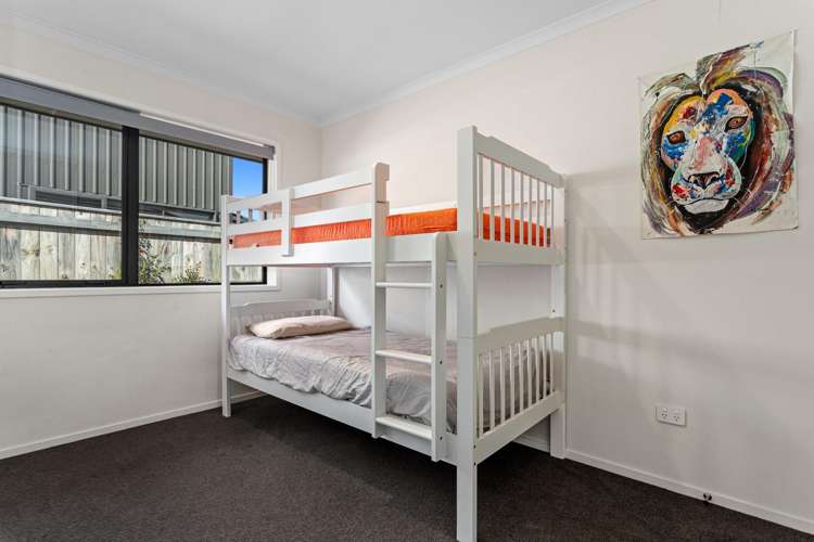 32F Bunyan Road Coastlands_5