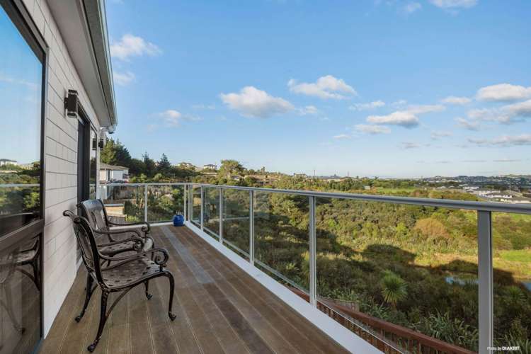 8 Ascension Crescent Orewa_23