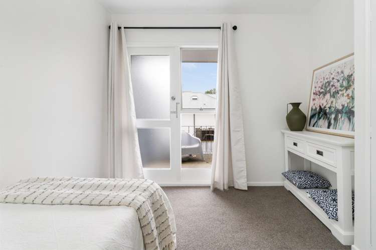 1/53 Brockworth Place Riccarton_12