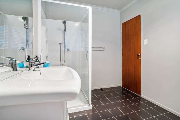 25 Clovelly Road Bucklands Beach_9