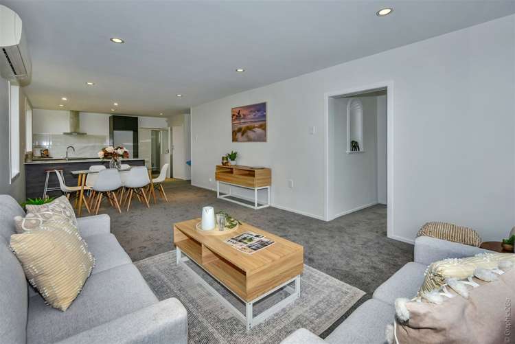 307 Main South Road Hornby_9