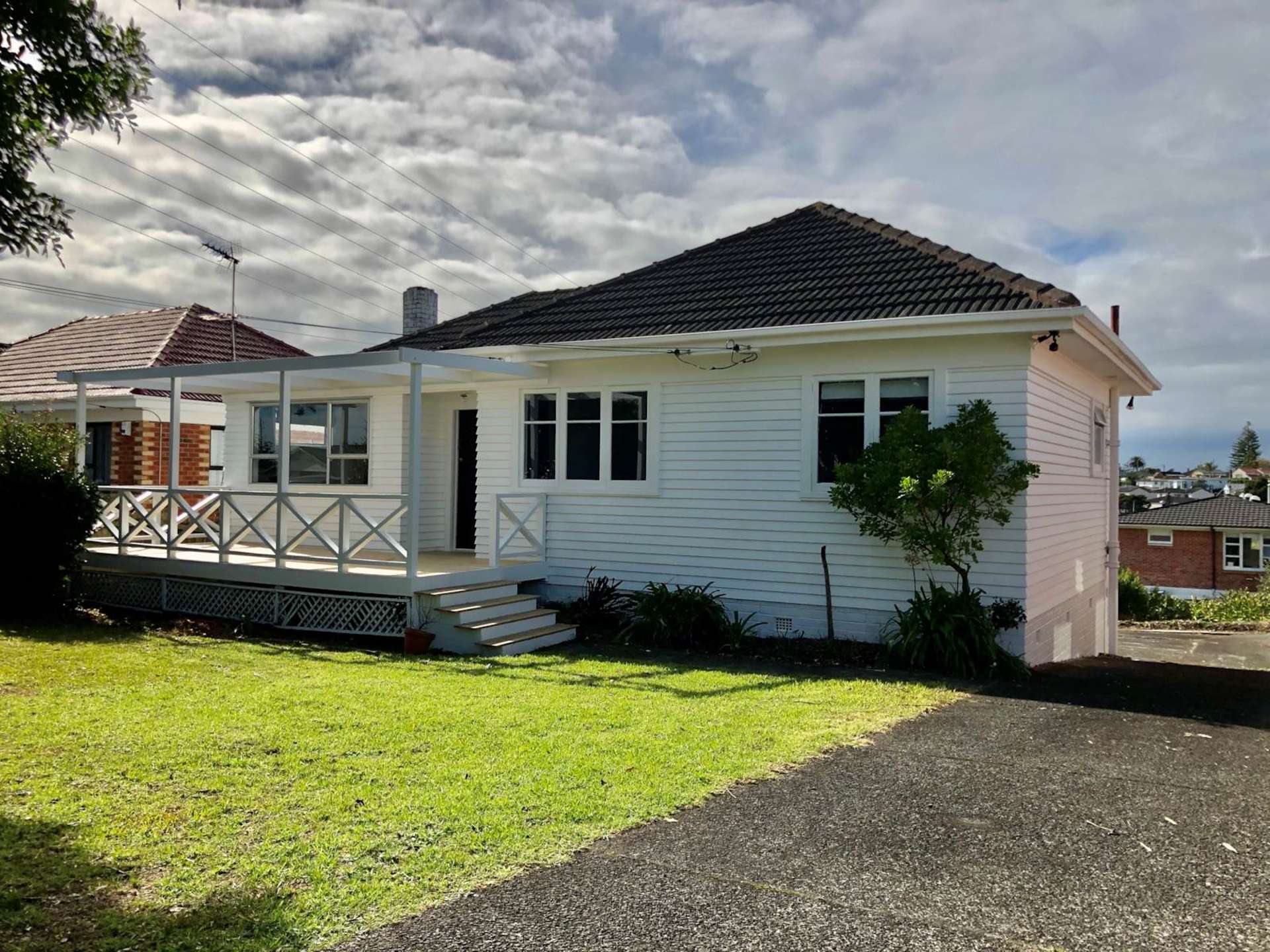 74 Oakdale Road Mount Roskill_0