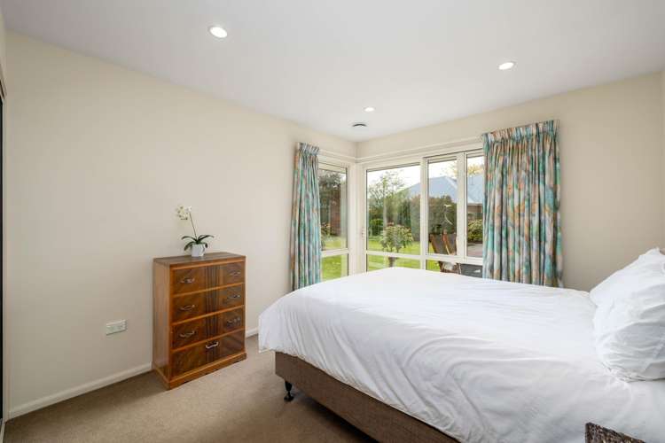 8 Napoleon Close Harewood_12