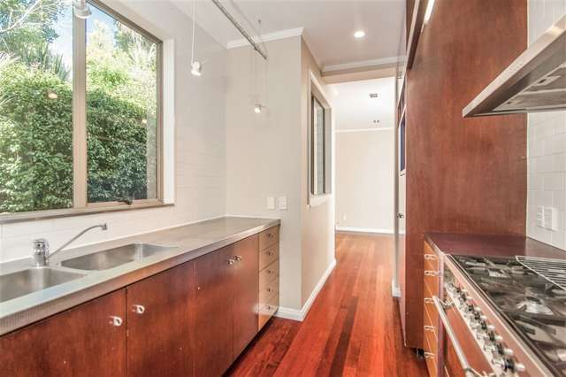 2/63 Vermont Street Ponsonby_3