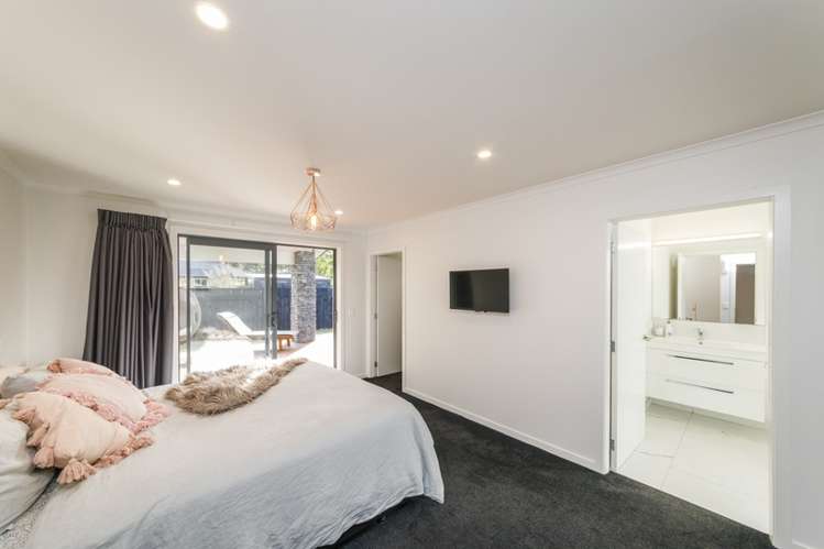 28 Sandown Avenue Himatangi Beach_16