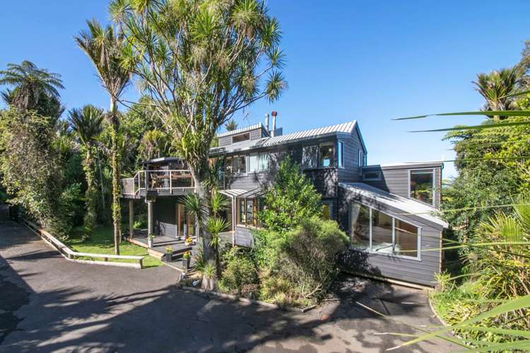 9c Waima Crescent Titirangi_22