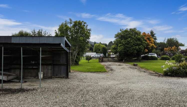28 Huia Street Ohura_11