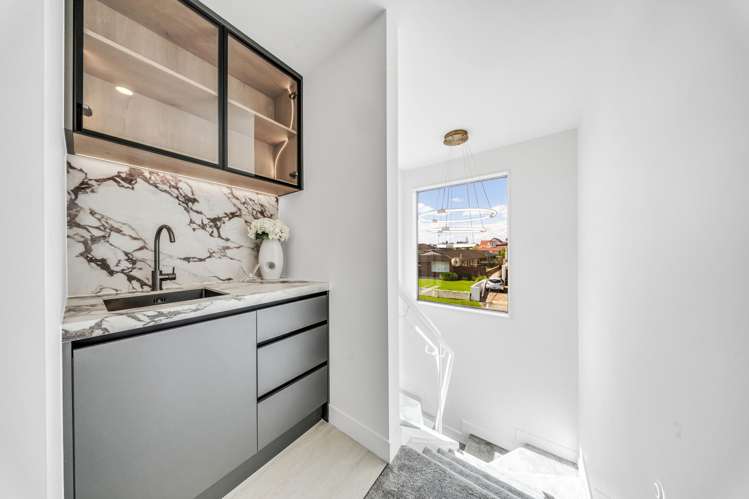 18A Sea Spray Drive Bucklands Beach_10