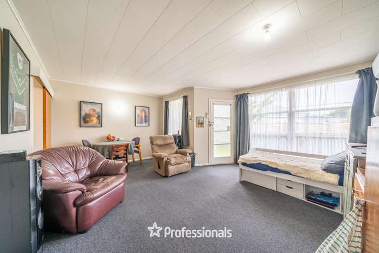 10a and b Poole Crescent Wainuiomata_14