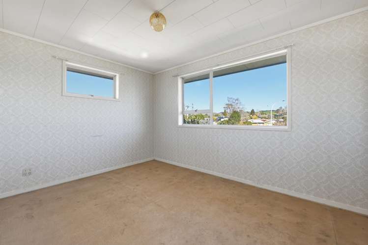 1 Hinau Street Pukehangi_7