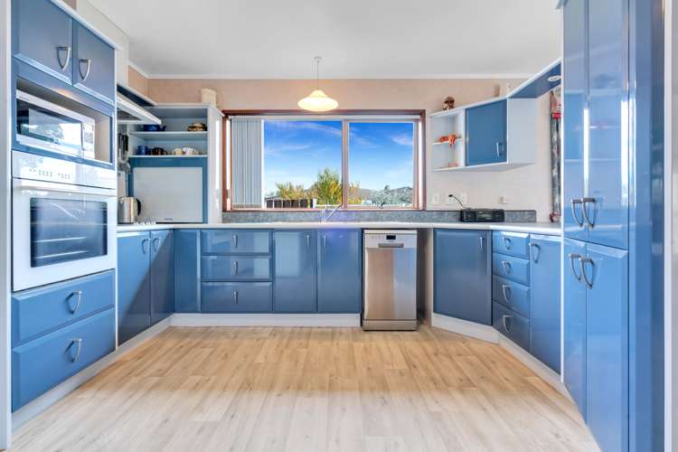 94 Glenmore Road Sunnyhills_6