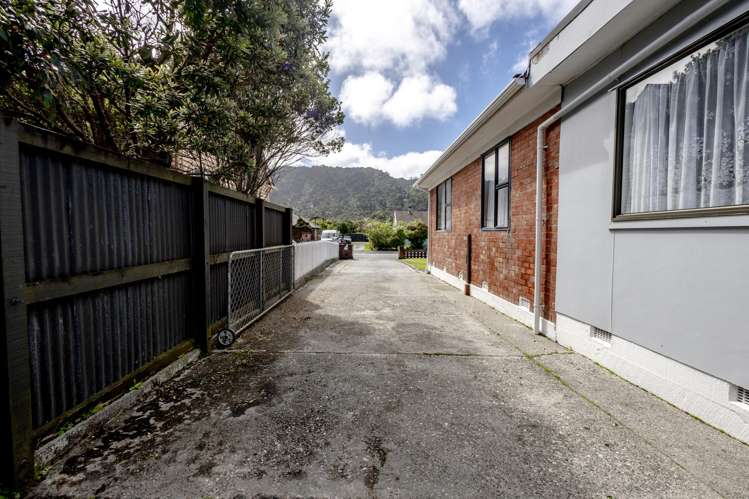 54 Firth Street Cobden_31