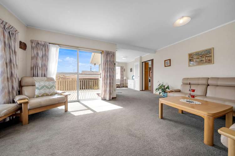 60 Priestley Drive Bucklands Beach_9