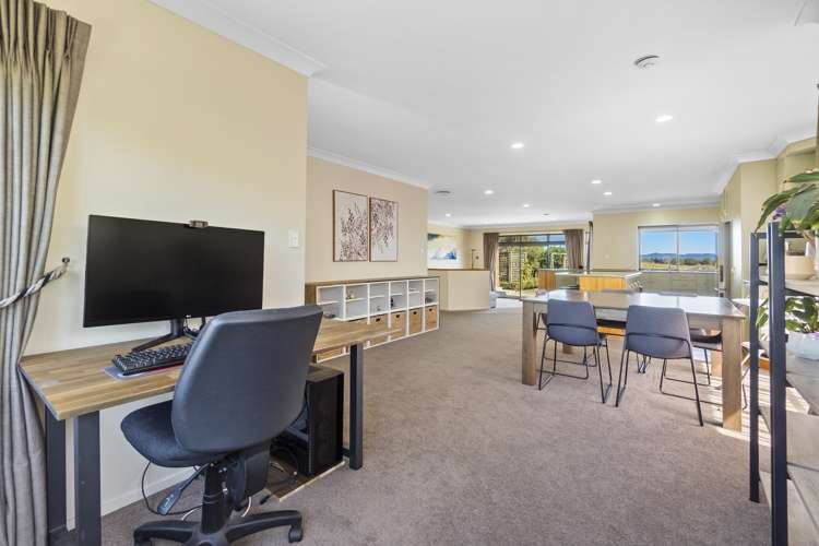 17 Sunny Dale Western Heights_9