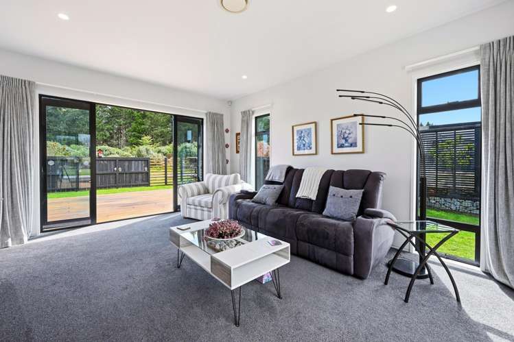 24/500 Kinloch Road Kinloch_13