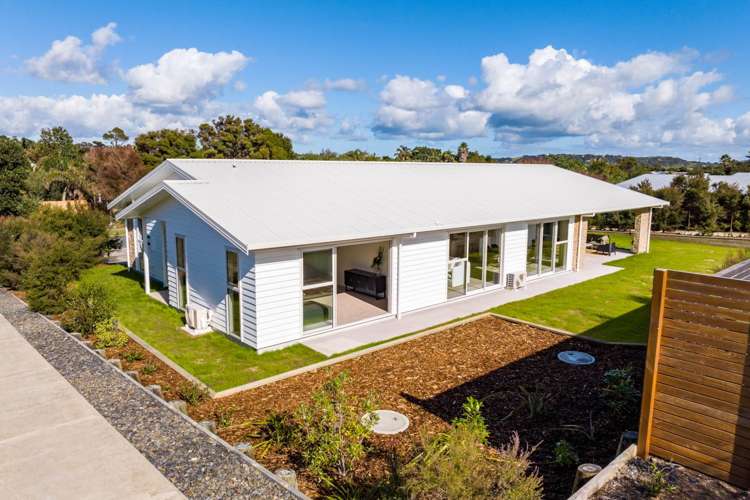 53 Seabreeze Road Mangawhai Heads_55