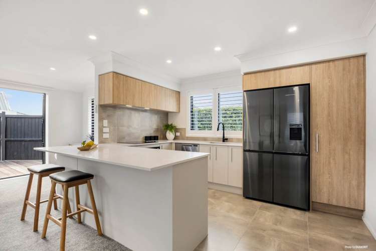 33A Forest Glen Orewa_5