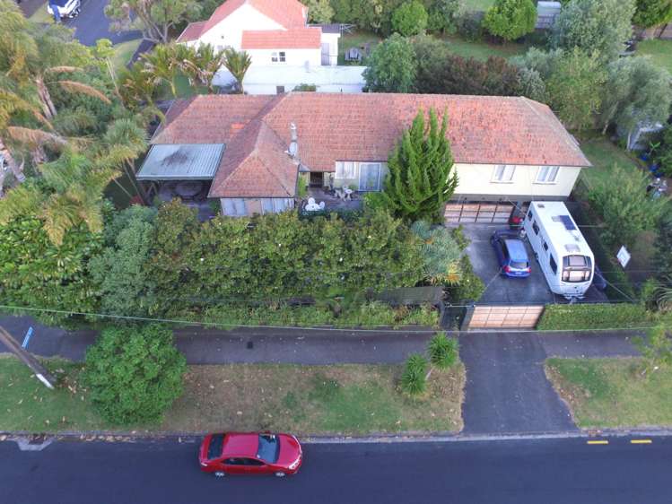 1 Colchester Avenue_0