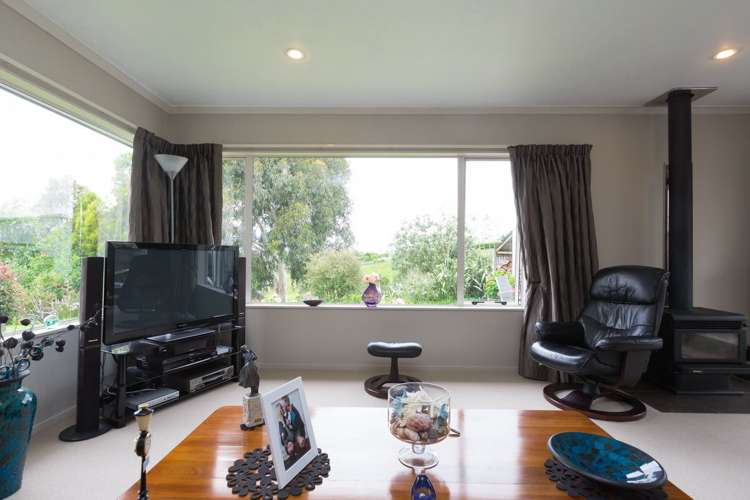 107 Fraser Drive Feilding_3