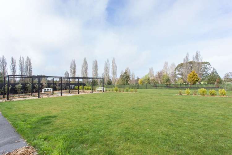 9 Kawharu Street Marshland_13