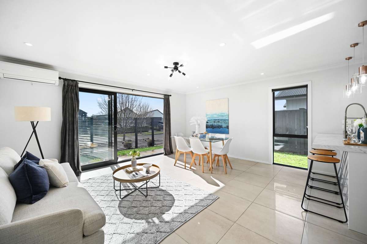 22 Voight Avenue_3
