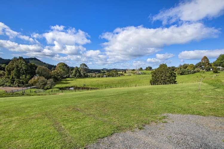 16 Mangakino Lane Kauri_11