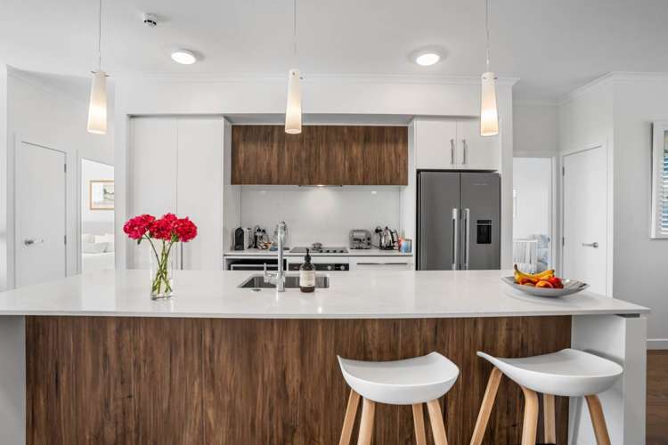 202/189 Barbarich Drive Stonefields_5