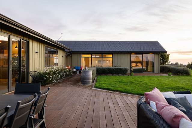 151 Mount Stewart Halcombe Road Sanson_2