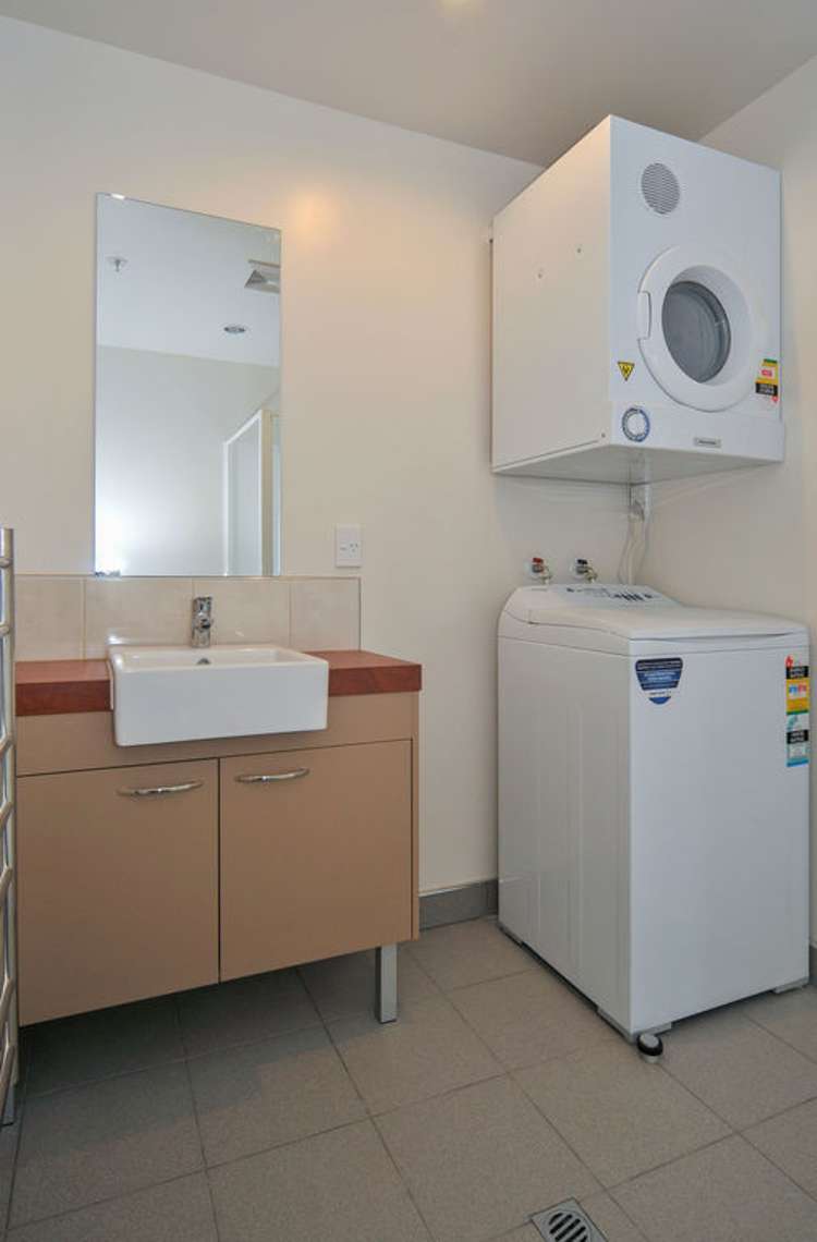 1193unit Hinemoa Street Rotorua Central_12