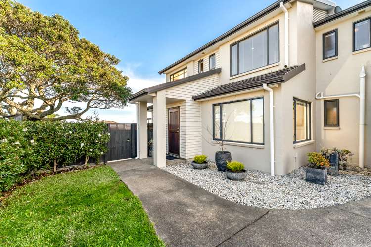 10 The Rise Gulf Harbour_17