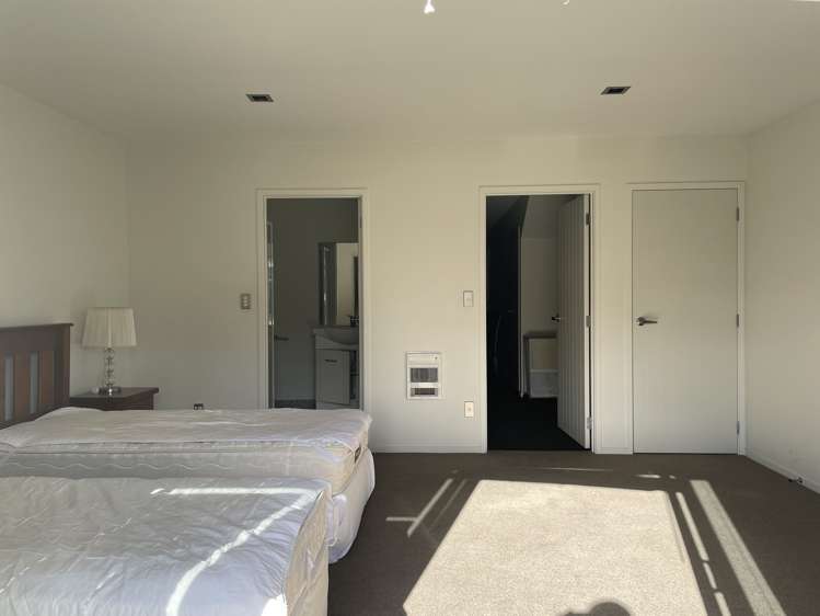 2d Lytton Street Victoria_14