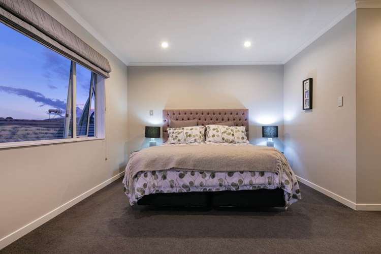 14 Huntington Park Drive Greenhithe_12