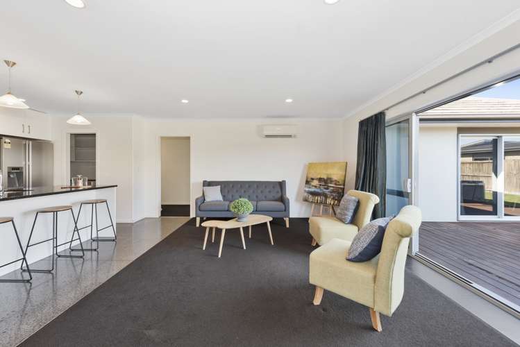 49 Moonlight Drive Rototuna North_3