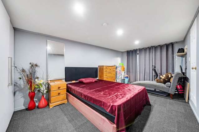 2/33 Seaward Place Wattle Downs_4