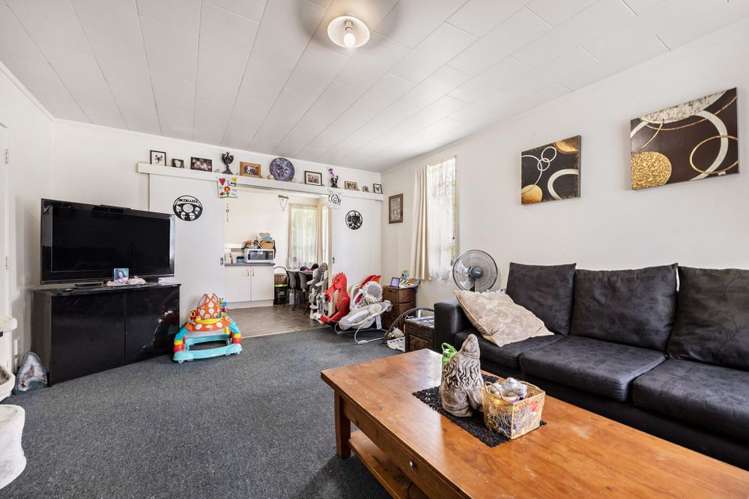 24 Steven Street Mangere East_6