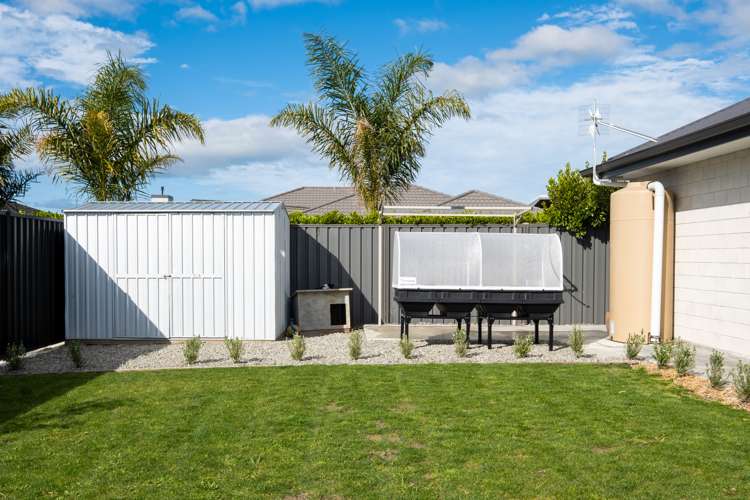 36 Arbuckle Road Frimley_13